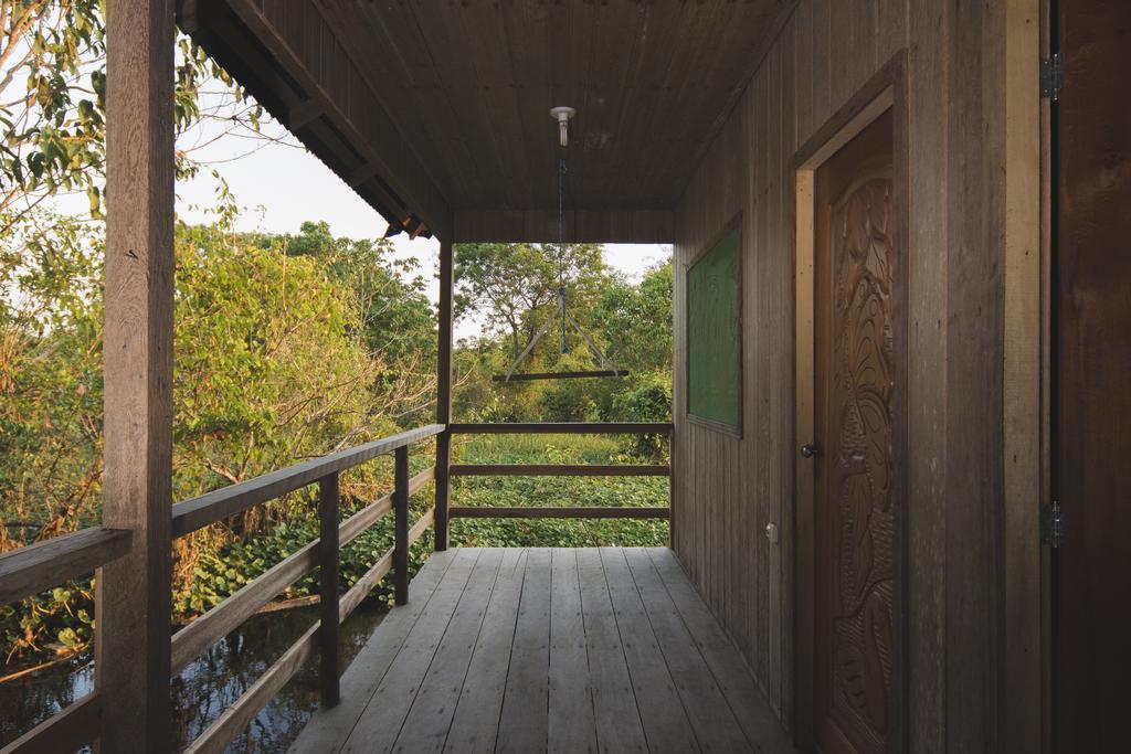 Amazon Arowana Lodge Careiro Extérieur photo