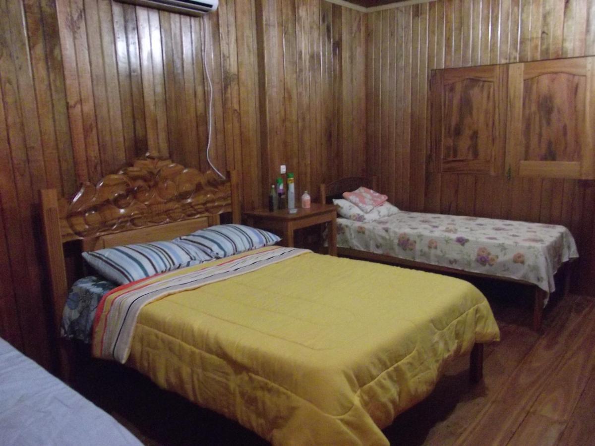 Amazon Arowana Lodge Careiro Chambre photo